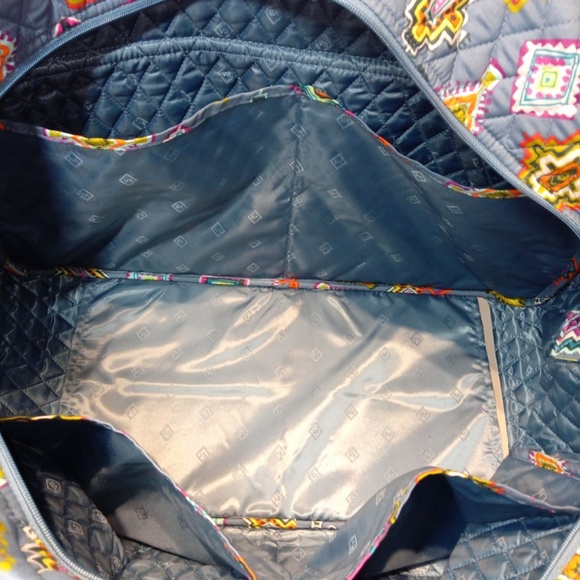 🎉HP🎉 Vera Bradley Grand Traveler - Picture 5 of 5